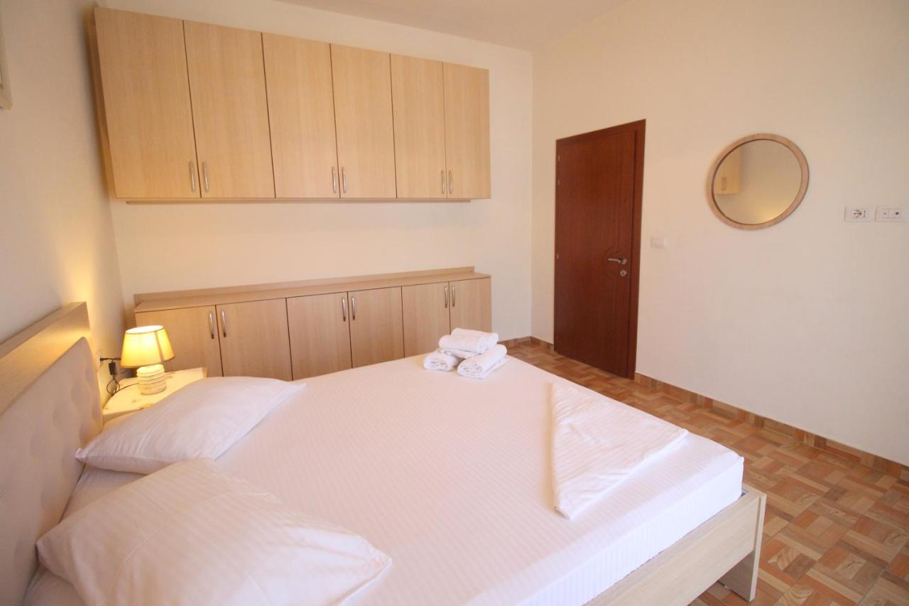 Doka Center Apartments Saranda Extérieur photo